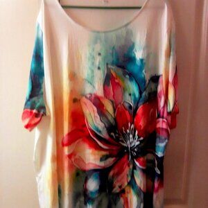 Womens plus size 26 floral blouse new without tags